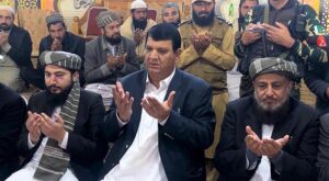 Federal Minister & President PML-N KP Engr. Amir Muqam visited Darul Uloom Haqqania, offered Fateha for the martyrs of the blast, and expressed deep sorrow over the martyrdom of Maulana Hamidul Haq