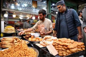 Large number of people purchasing goods for "Iftar" in the Holy Month of Ramadan at G-9 Markaz in the federal capital