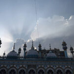 An attractive view of clouds hovering over the Markazi Jamia Masjid
