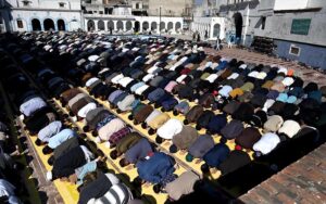 A large number of faithful offering first Friday prayer of Holy Fasting Month of Ramzanul Mubarak in Qadeemi Jamia Masjid.