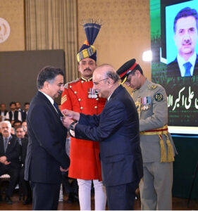President Asif Ali Zardari conferring the award of Nishan-i-Khidmat upon Mr Sultan Ali Akbar Allana in recognition of his public services, at the investiture ceremony to confer the insignias of Civil Awards, at Aiwan-e-Sadr.