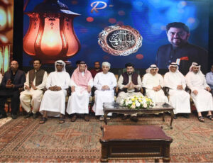 Sindh Governor Kamran Khan Tessori in a group photo with the foreign consulate generals during an Iftar dinner