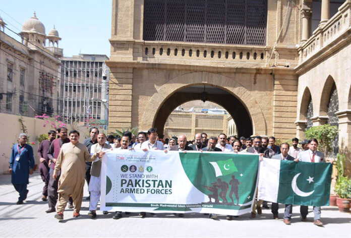 Sindh Madresssat ul Islam University organizes a rally in solidarity with the Armed Forces of Pakistan and condemns the recent act of terrorism against innocent citizens in Jafar Express incident