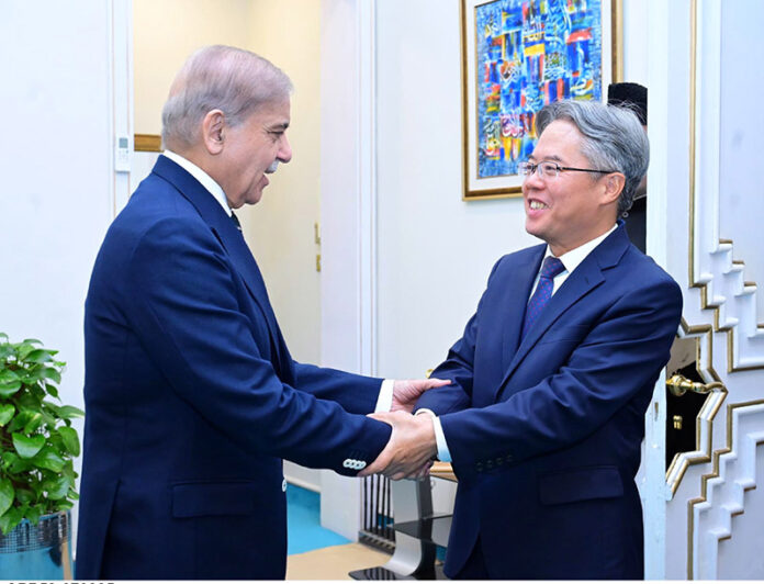 Chinese Ambassador to Pakistan, Jiang Zaidong calls on Prime Minister Muhammad Shehbaz Sharif