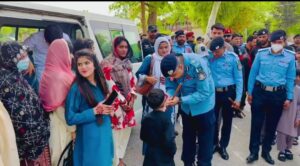 IG Rizvi celebrates Eid with families of Martyrs