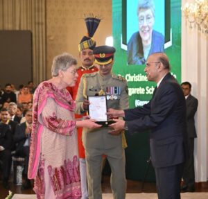 President confers Pakistan’s civil awards upon 67 recipients