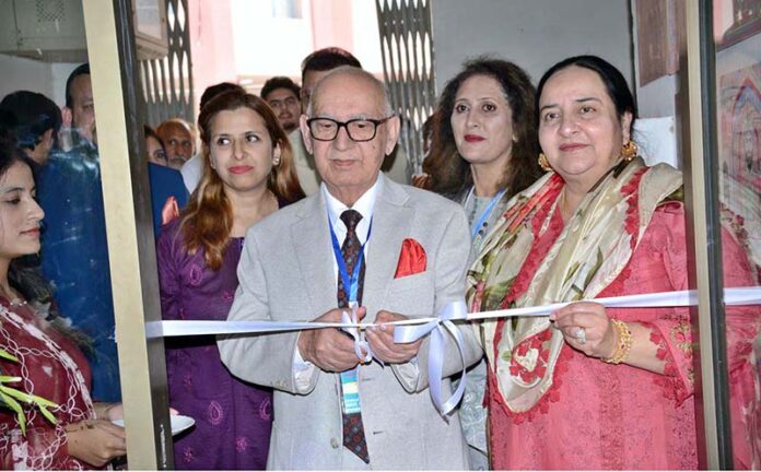 Senator Irfan-ul-Haq Siddiqui inaugurating an exhibition during International Conference on "Iqbal's Influence on Interfaith Dialogue and Coexistence" at Government College Woman University Faisalabad (GCWUF) Senator Irfan-ul-Haq Siddiqui inaugurating an exhibition during International Conference on "Iqbal's Influence on Interfaith Dialogue and Coexistence" at Government College Woman University Faisalabad (GCWUF)