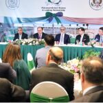 Finance Minister Senator Muhammad Aurangzeb engaging with global financial leaders and corporate representatives during the economic dialogue hosted by the Embassy of Pakistan in Washington D.C on the sidelines of the IMF-World Bank Spring Meetings 2025