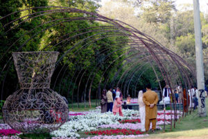A large number of people visit the picnic spot on the 2nd day of Eid ul Fitr celebrations