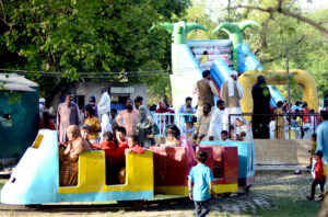 A large number of people visit the picnic spot on the 2nd day of Eid ul Fitr celebrations