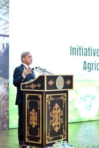 Prime Minister Muhammad Shehbaz Sharif addresses the ceremony of Prime Minister's initiative of sending 1000 agriculture graduates for training in China for capacity building of Agricultural Sector in Pakistan.