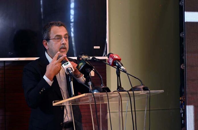 Federal Minister for Energy, Sardar Awais Ahmed Khan Leghari, briefing the media on the recent announcement by the Prime Minister of Pakistan regarding electricity price reduction