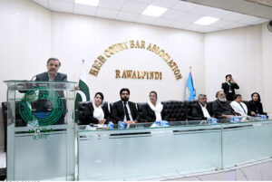 Chairman Implementation Tribunal for Newspaper Employees (ITNE) Shahid Mehmood Khokhar giving Pitch Presentations (Parallel Sessions in Three Courtrooms) during the opening ceremony of "𝗔𝗜 𝗜𝗻𝘁𝗲𝗴𝗿𝗮𝘁𝗶𝗼𝗻 𝗶𝗻 𝗖𝗼𝘂𝗿𝘁𝗿𝗼𝗼𝗺𝘀 – 𝗔 𝗖𝗼𝗺𝗽𝗲𝘁𝗶𝘁𝗶𝘃𝗲 𝗣𝗿𝗲𝘀𝗲𝗻𝘁𝗮𝘁𝗶𝗼𝗻" organized by Sehrish Saba Raja & Associates Legal Clinic and Research Center at High Court Bar Association Rawalpindi