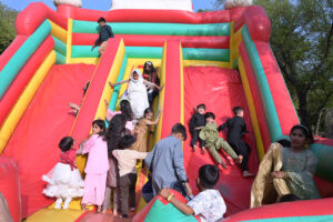 A large number of people visit the picnic spot Daman e Koh on the 2nd day of Eid ul Fitr celebrations