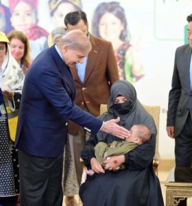 Prime Minister Muhammad Shehbaz Sharif administers polio vaccines to children at the inaugural ceremony of the National polio eradication campaign.