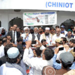 PML N Member Punjab Assembly Maulana Muhammad Ilyas Ahmad Chinioti leading a rally in favour of Palestine