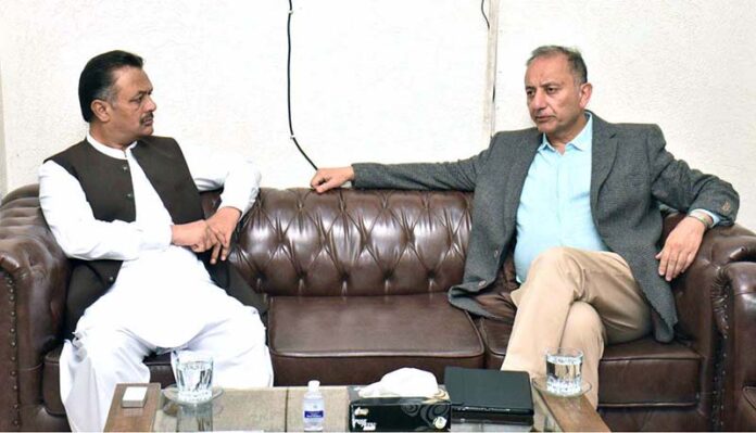 Federal Minister for Climate Change and Environmental Coordination, Dr. Musadiq Malik, meeting with Dost Muhammad Rahimo, Advisor to Chief Minister Sindh for Climate Change and Environmental Coordination