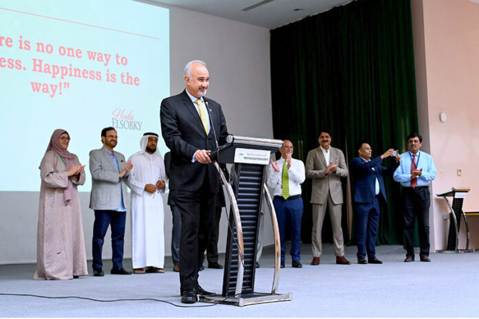 Ambassador Faisal Niaz Tirmizi, Pakistan’s Envoy to the United Arab Emirates addresses students during his visit to the Pakistan Education Academy (PEA) and English Language Private School (ELPS)