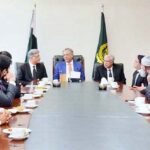 Representatives from various Bar Associations called on Federal Minister for Law and Justice, Azam Nazir Tara in the federal capital