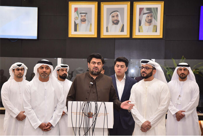 Governor Sindh Kamran Khan Tessori along with Ambassador of United Arab Emirates (UAE) Hamad Obaid Ibrahim Salem Al-Zaabi, (UAE) Consul General to Karachi Bakheet Ateeq Al-Romaithi talking to Media persons during visited UAE Consulate