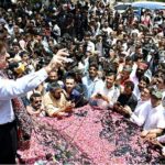 Sindh Chief Minister Syed Murad Ali Shah Sindh Chief Minister Syed Murad Ali Shah addresses a gathering during receives a hero’s welcome at Airport Old Terminal after achieving a landmark *CCI decision