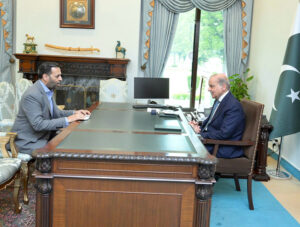 Federal Minister of National Health Services, Regulations and Coordination Syed Mustafa Kamal calls on Prime Minister Muhammad Shehbaz Sharif.