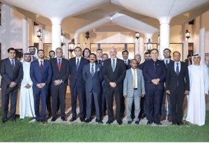 The Embassy of Pakistan in Abu Dhabi hosted a delegation of National Security and War Course (NSWC) of the National Defence University (NDU), Islamabad, during their Foreign study visit to the UAE. Ambassador Faisal Niaz Tirmizi welcomed Air Vice Marshal, Amir Munir, Chief Instructor, AOD of NDU and the delegation, comprising of senior military and civil service officers as well officers from friendly countries