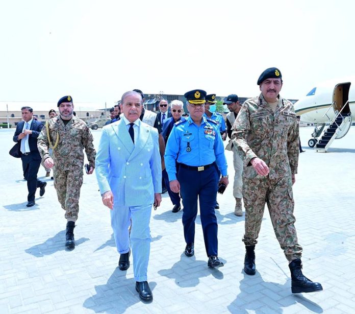 Prime Minister Muhammad Shehbaz Sharif reaches Karachi on an official visit
