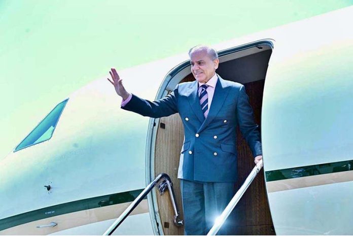 Iranian Interior Minister Eskandar Momeni seeing off Prime Minister Muhammad Shehbaz Sharif at Mehrabad Airport. Prime Minister Muhammad Shehbaz Sharif departs from Tehran for his official visit of Azerbaijan