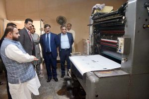 Federal Minister for National Heritage, Culture Division and Chairman QMMB, Mr. Aurangzeb Khan Khichi visiting the stall during a seminar on Women in Agriculture Leadership, Innovation and Impact and Entrepreneurship at local hotel