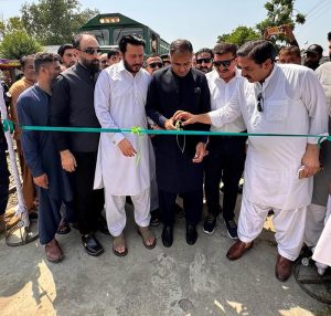 Bilal Azhar Kayani, Minister of State for Railways, inaugurating the stop of Rehman Baba Express at Sohawa Railway Station.