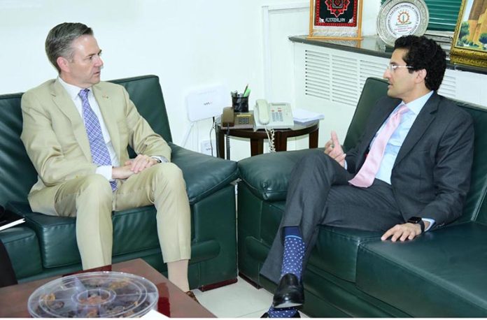 Federal Minister for Petroleum Ali Pervaiz Malik was called on by H.E Daniel Arsenault, Political and Trade Counsellor at the Canadian High Commission