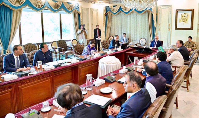 A delegation of the Presidents of Chambers of Commerce from all over Pakistan called on Prime Minister Muhammad Shehbaz Sharif