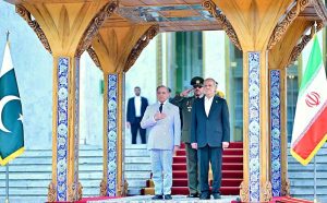 Prime Minister Muhammad Shehbaz Sharif receives Guard of Honor at Sa'dabad Palace