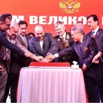 President Asif Ali Zardari cutting the cake to commemorate the 80th Anniversary of Victory in Great Patriotic War of Russian Federation at the Russian Embassy