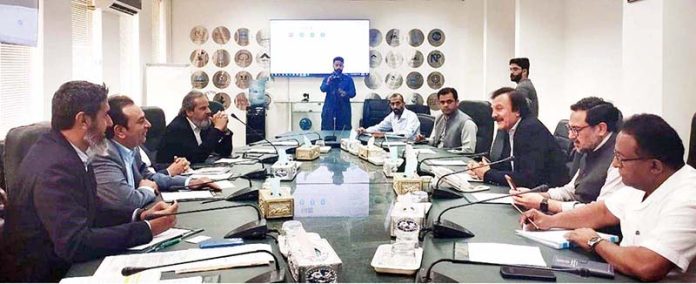 Special Assistant to the Prime Minister on Industries & Production, Haroon Akhtar Khan chaired meeting with FPCCI Chairman and delegation at Ministry of Industries and Production in federal capital