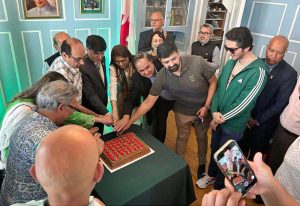 High Commissioner Pakistan to Canada, Muhammad Saleem cutting the cake with community members on eve of Yaum-e-Tashakkur at Pakistan High Commission.