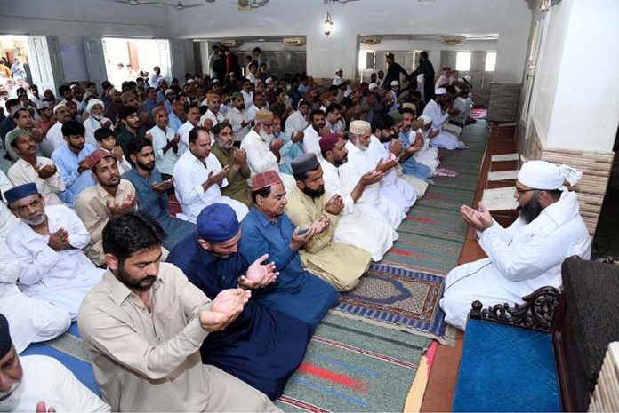 Peoples offering Dua after Friday prayer at Taj Pak Masjid to mark Youm-e-Tashakur (Thanksgiving Day)