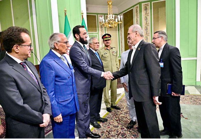 President of Iran Dr. Masoud Pezeshkian and Prime Minister Muhammad Shehbaz Sharif introducing their respective delegation at reception in Sa'dabad Palace