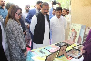 Secretary of Sports & Youth Affairs Sindh, Mr. Abdul Aleem Lashari, visits various stalls at the three-day Youth Empowerment Summit held at Sindh Museum