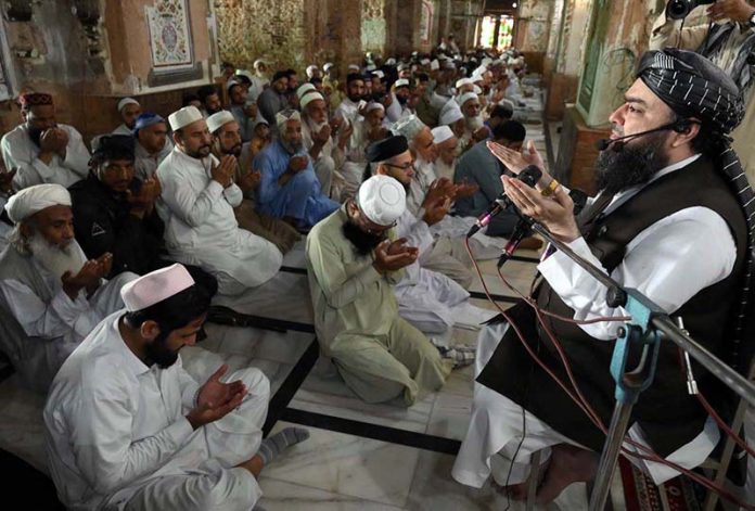 Emam o Khateeb of historic Masjid Muhabbat Khan Molana Muhammad tayyab Qureshi offering Dua during Thanksgiving Day observed with national fervor and unity across KP special prayer were offered for the country