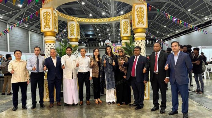 High Commissioner Rabia Shafiq in a group photo with the ambassadors of other countries at 2nd Edition of Asian Village Festival Singapore