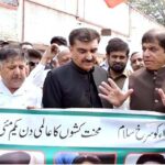 Federal Minister for Railways, Muhammad Hanif Abbasi spent 1st May with Railway Workers and acknowledged their contribution