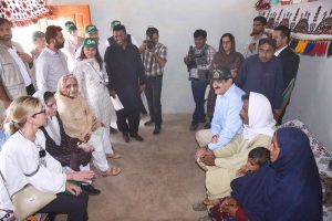 First Lady Aseefa Bhutto Zardari, Sindh Chief Minister Syed Murad Ali Shah, and World Bank Managing Director Ms. Anna Bjerde visit Nazar Mohammad Leghari village and interact with residents living in homes built under the Sindh Peoples Housing project for flood-affected families