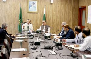 Planning Minister Ahsan Iqbal and Minister for Communications Abdul Aleem Khan chairs a joint meeting on priority projects of National Highways Authority