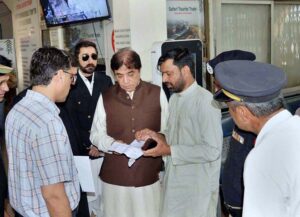 Federal Minister for Railways, Muhammad Hanif Abbasi’s surprise visit at Rawalpindi, Margala and Golra Railway Stations