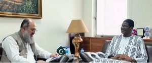 Federal Minister for Commerce Jam Kamal Khan meets with Ambassador-designate of Burkina Faso to Pakistan, Mr. Mohamadi Kabore. Both sides pledged to boost bilateral trade and economic cooperation, with discussions focusing on business delegations, trade exhibitions, and expanding diplomatic ties