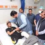 Federal Minister for Kashmir Affairs, GB and SAFRON Engr Amir Muqam visits CMH Rawalakot to inquire about the health of wounded heroes