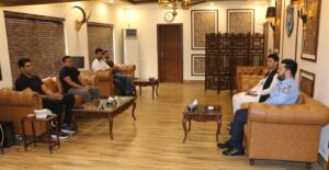 National hero Arshad Nadeem visits IPSD, praises citizen-friendly initiatives