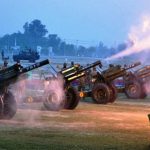 Dawn breaks on Youm-e-Tashakur with 21-gun salute in Lahore